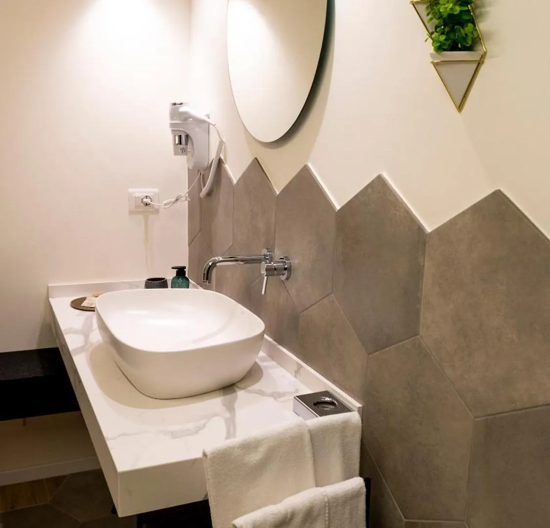 קטאניה Notti D'Autore Suites 0*,